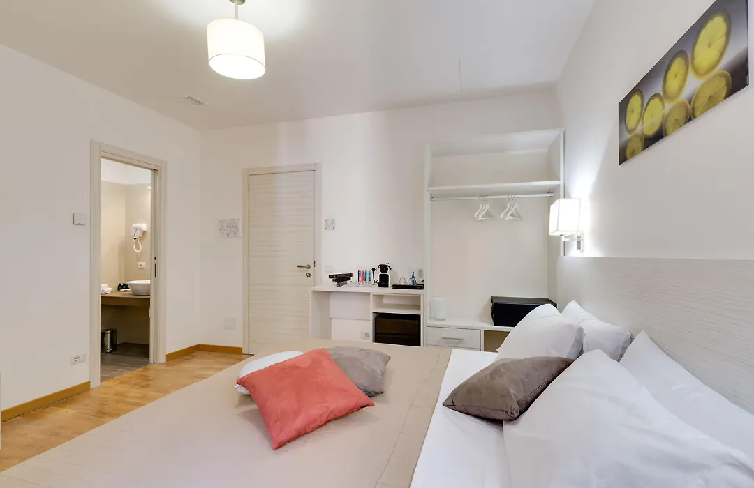 Dolce Luxury Rooms-1