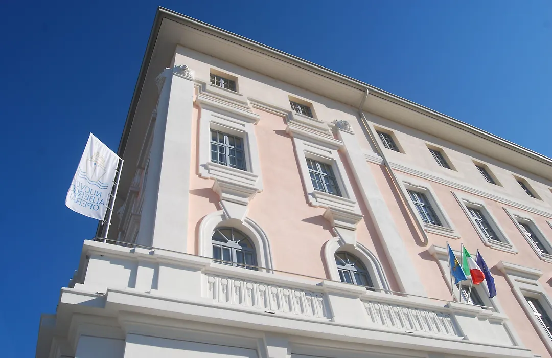 Nuovo Albergo Operai-1