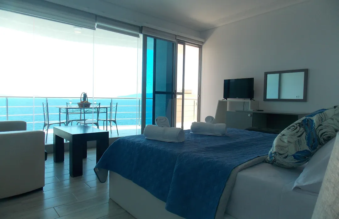 Oceanic Overview Suites-1