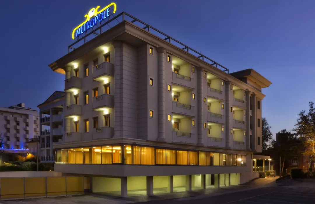 Hotel Metropole-1