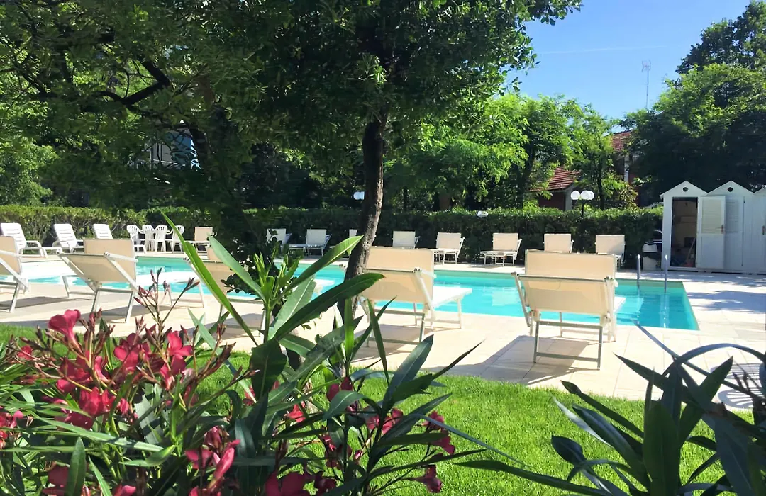 Hotel Royal Inn - Bianchi Hotels-1