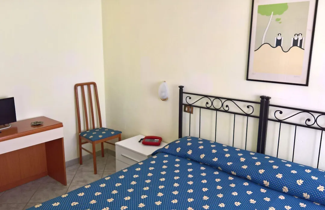 Albergo Golfo-1