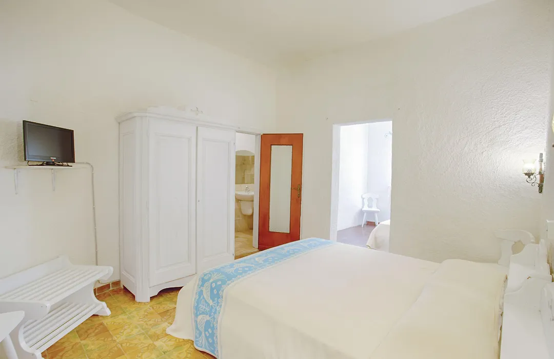 Hotel Al Faro-1