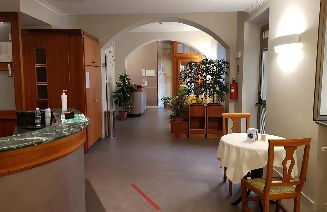 Hotel Cavour-1