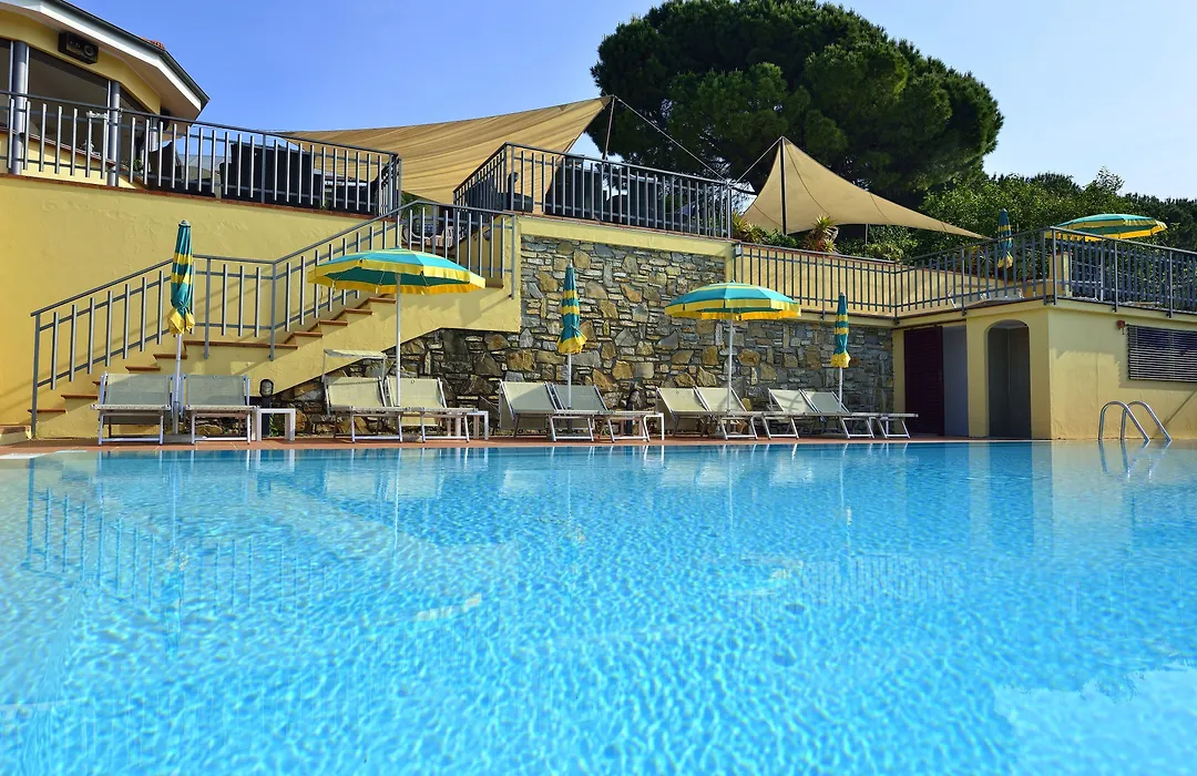Hotel Liliana Diano Marina-1