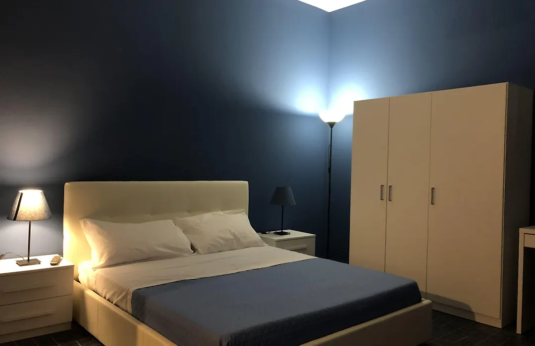 Etnea Glamour House-1