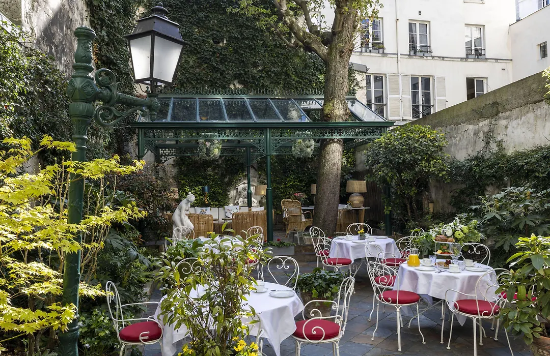 Hotel Des Marronniers-1