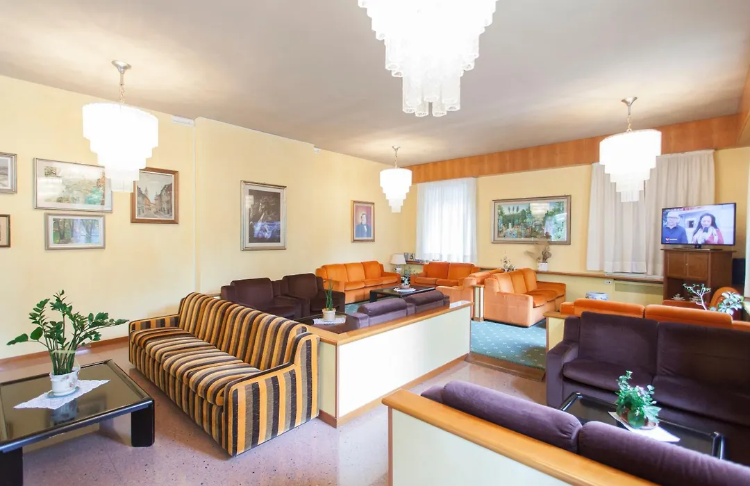 Hotel Rossini-1