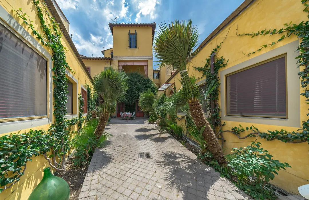Drom Florence Rooms & Apartments-1