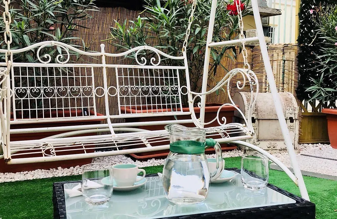 B&B Dea Flora Roma-1