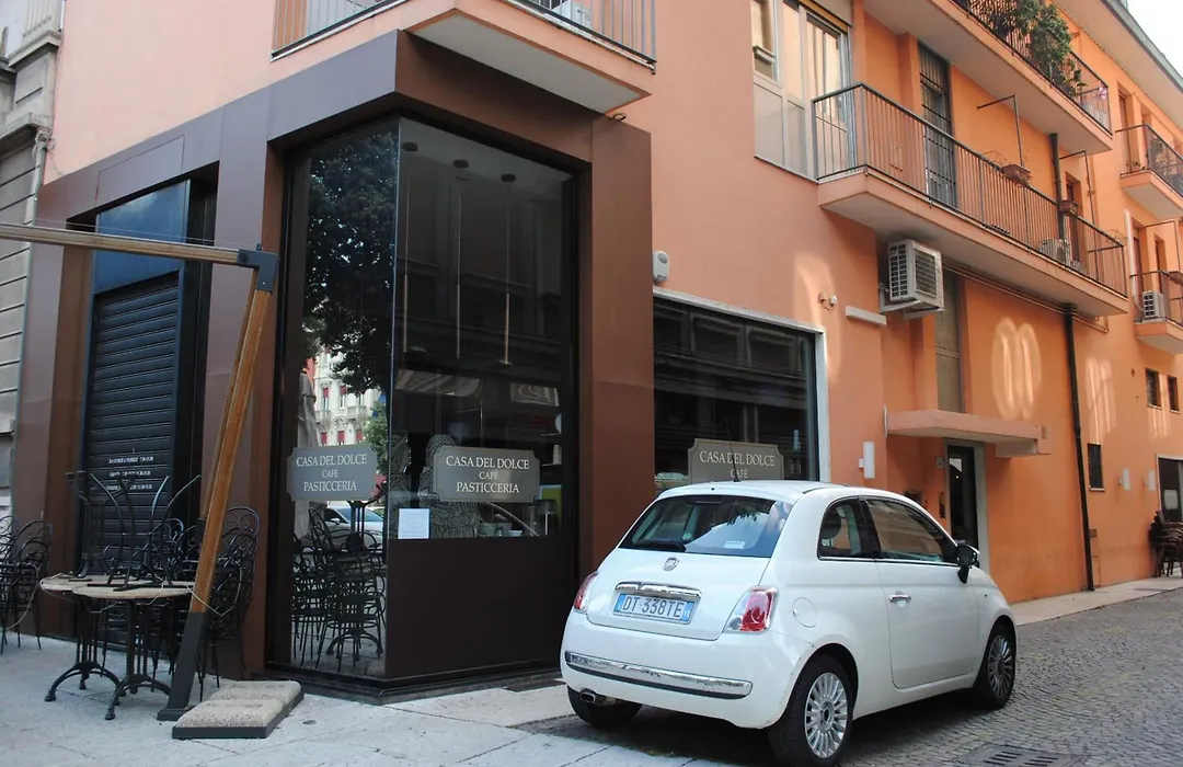 Dreaming Piazza Bra Rooms-1