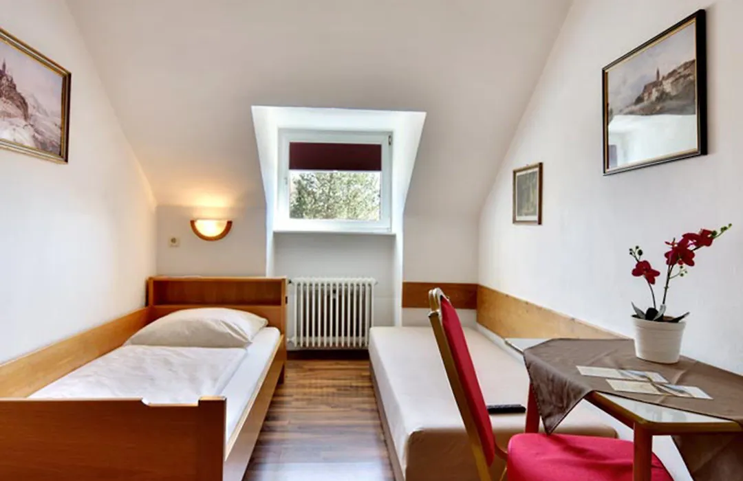 Hotel Olympia-1