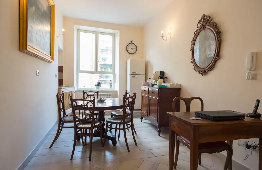 B&B Supportico Lopez-1