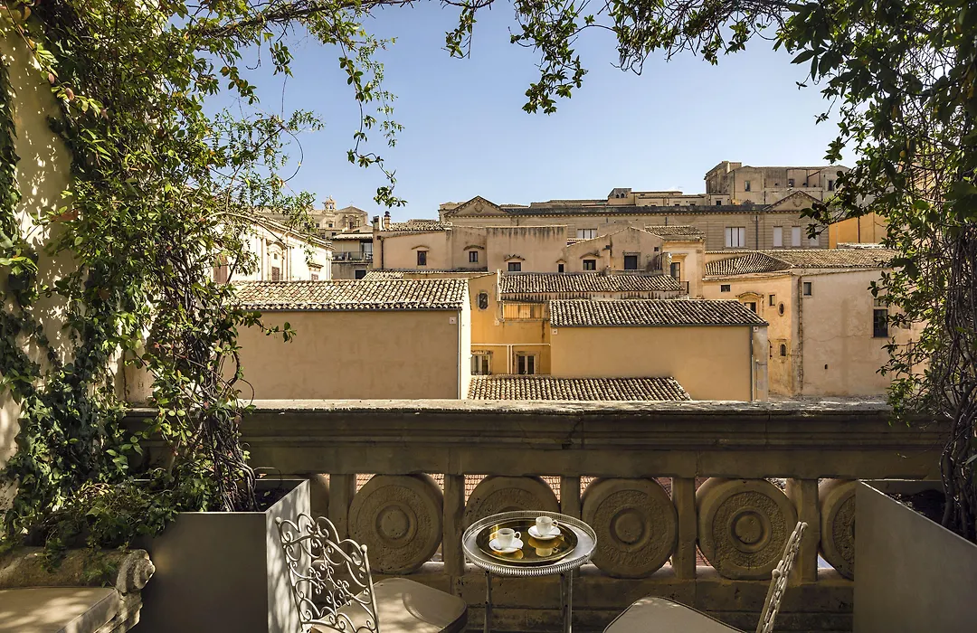 Seven Rooms Villadorata-1