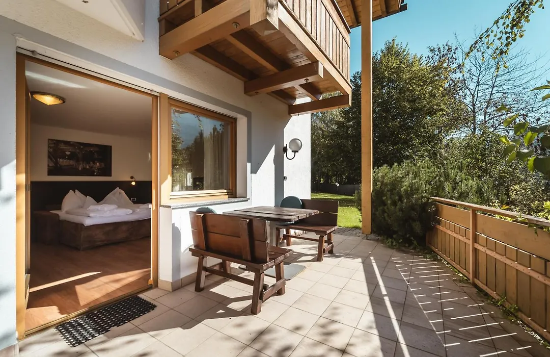 Residence Iris-1