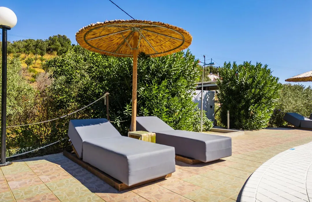 Skiathos Country Studios-1