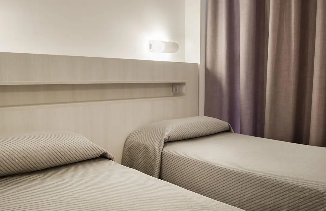 Apartamentos Sol Y Vera-1