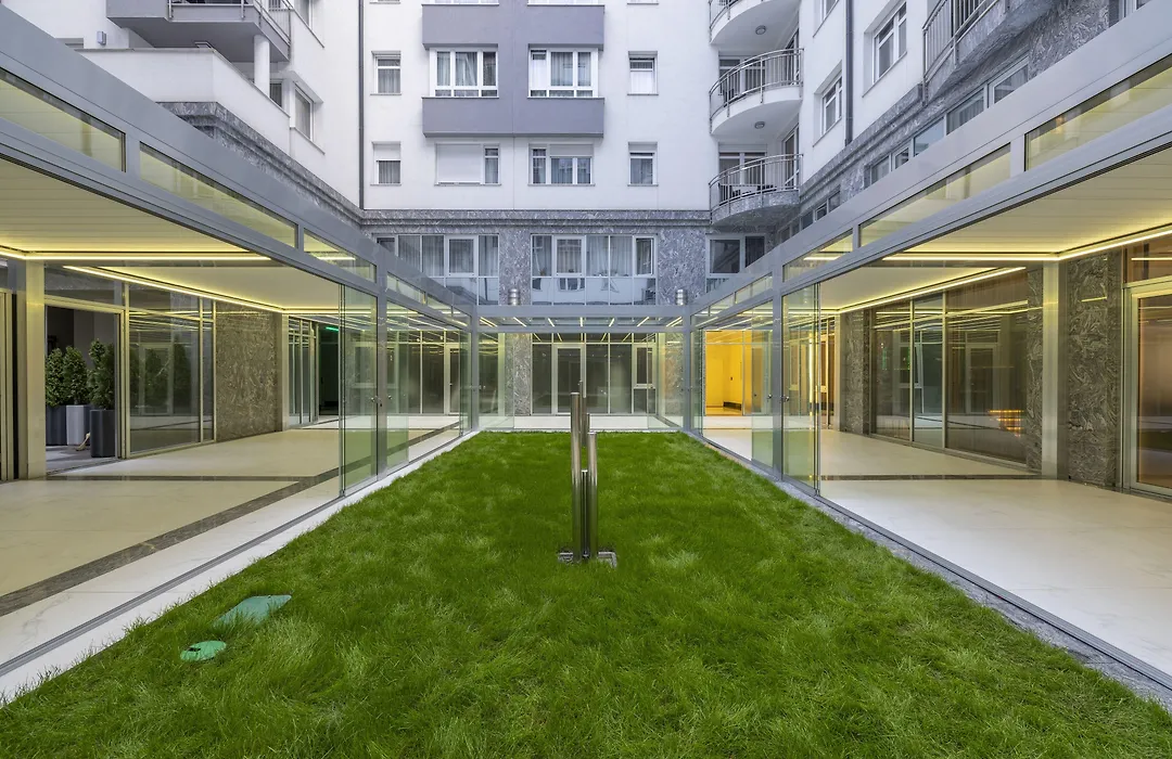 Silver Crown Hotel & Residence, Palace Quarter-1