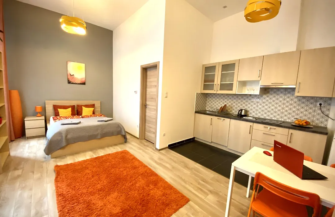 Gracia Apartment House-1