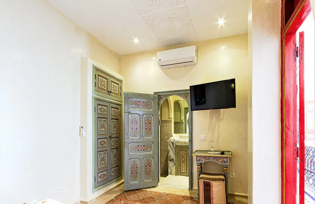 Riad Tahyra-1