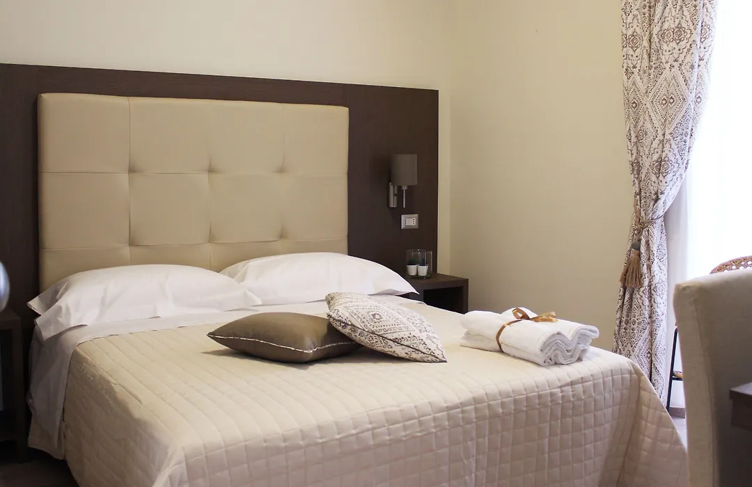 B&B Dimora Santa Chiara-1