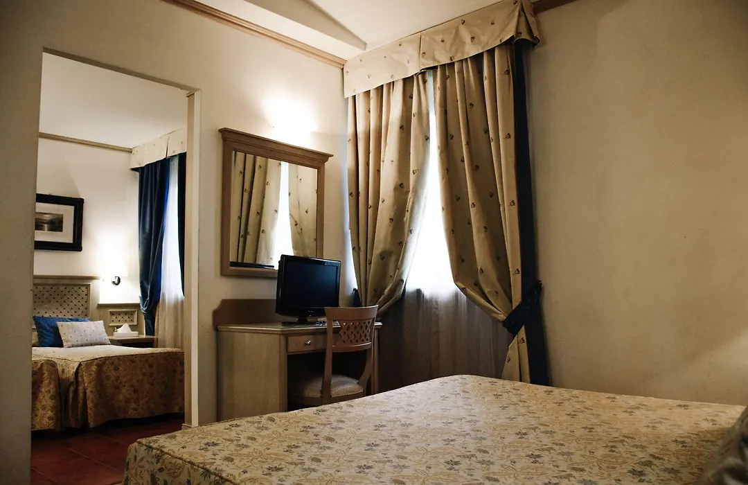 Hotel Quadrifoglio by Mancini-1
