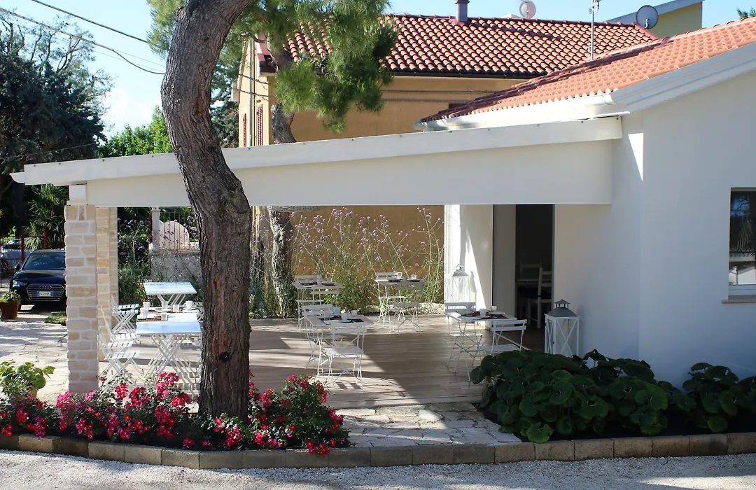 Bed And Breakfast Le Azalee-1