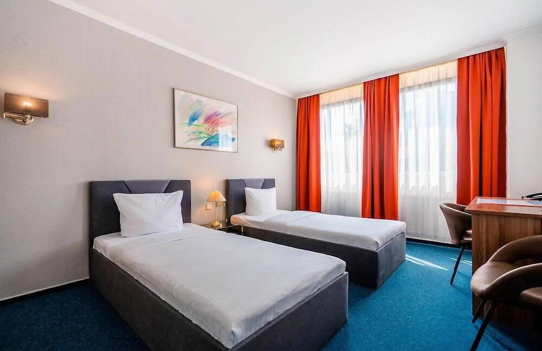 Hotel Berliner Baer-1
