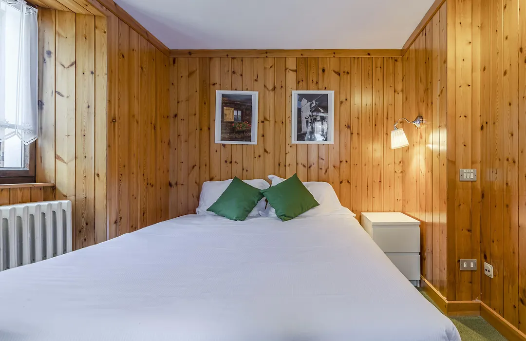 Hotel Signal-1