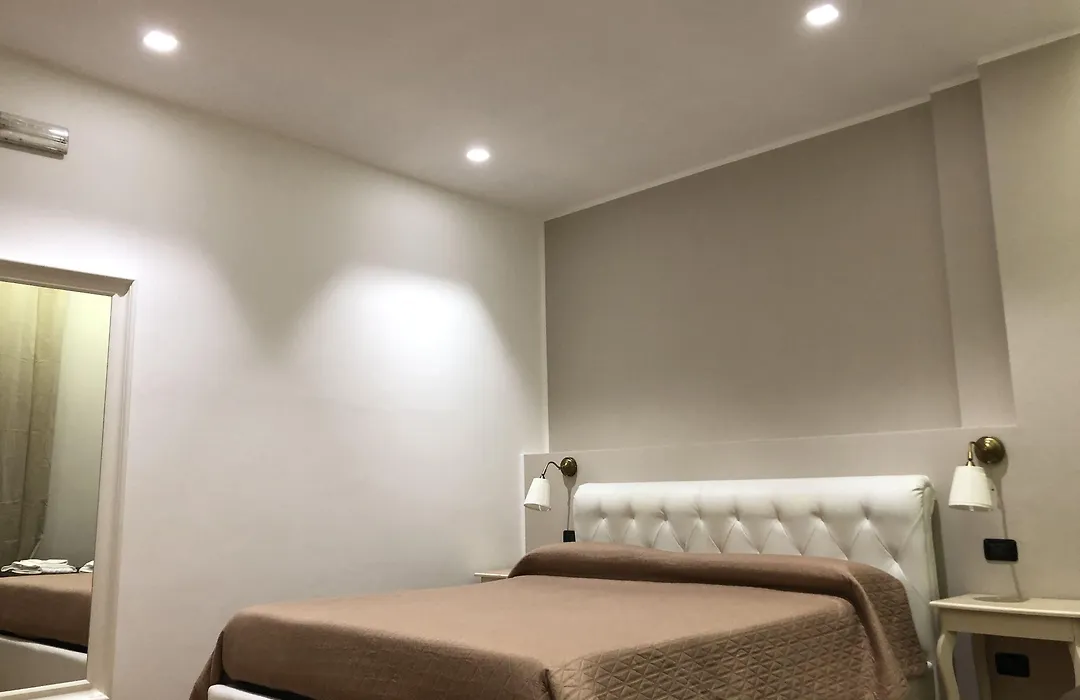 Guest House Piazza Carmine-1