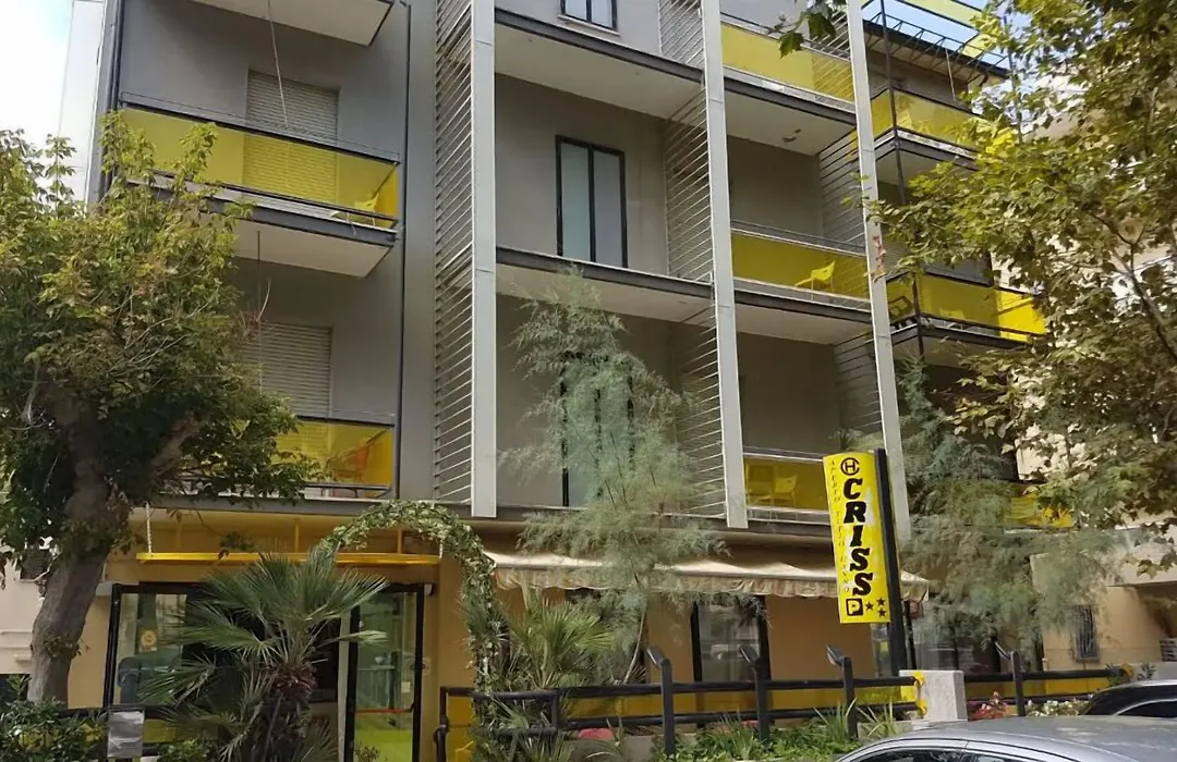 Hotel Criss-1