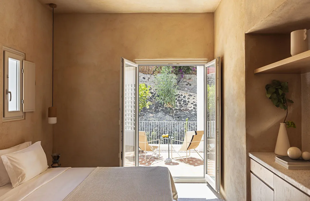 Ethos Vegan Suites Fira, Santorini-1