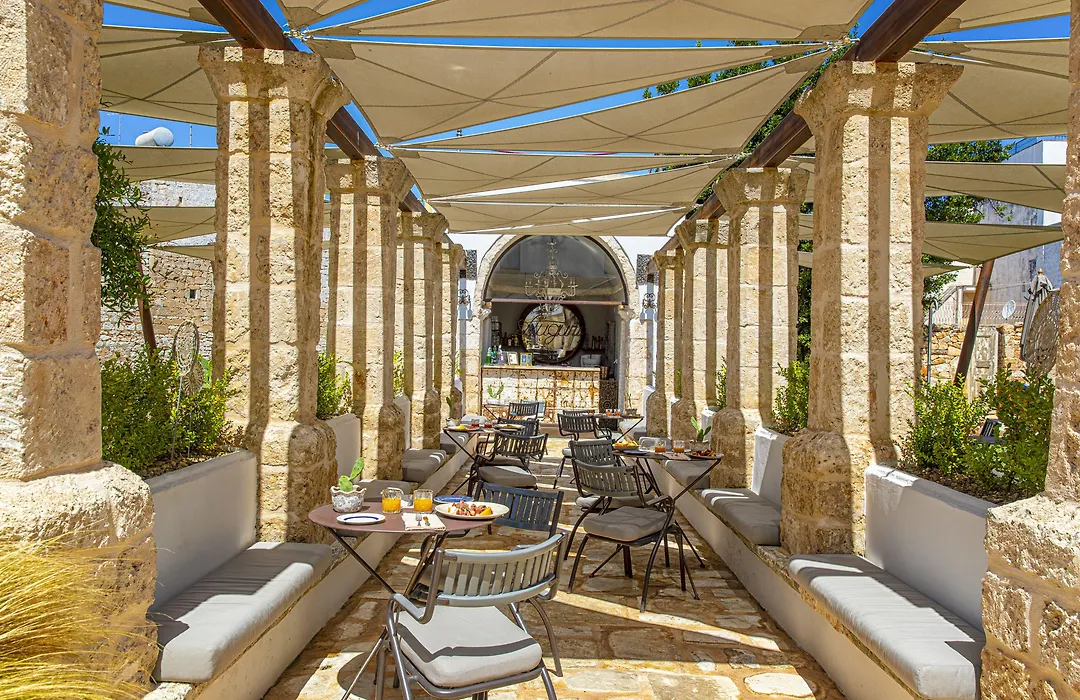 Paragon 700 Boutique Hotel & Spa-1
