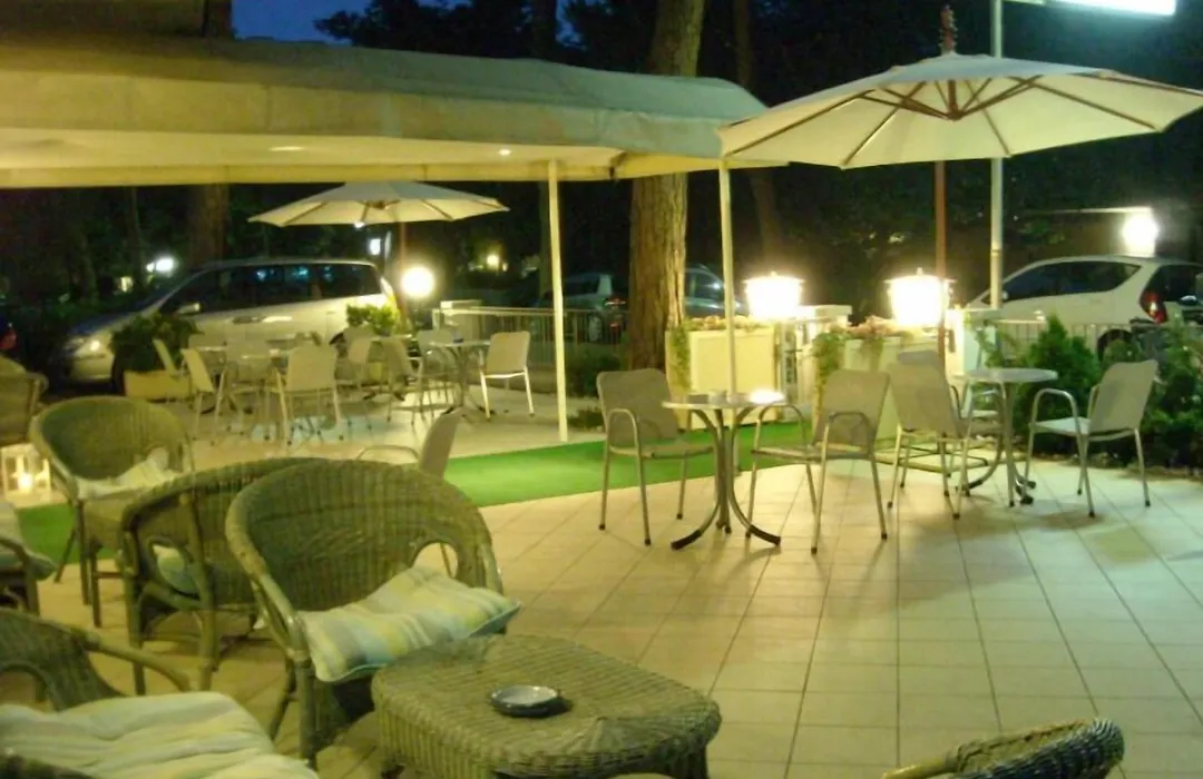 Hotel Haiti-1