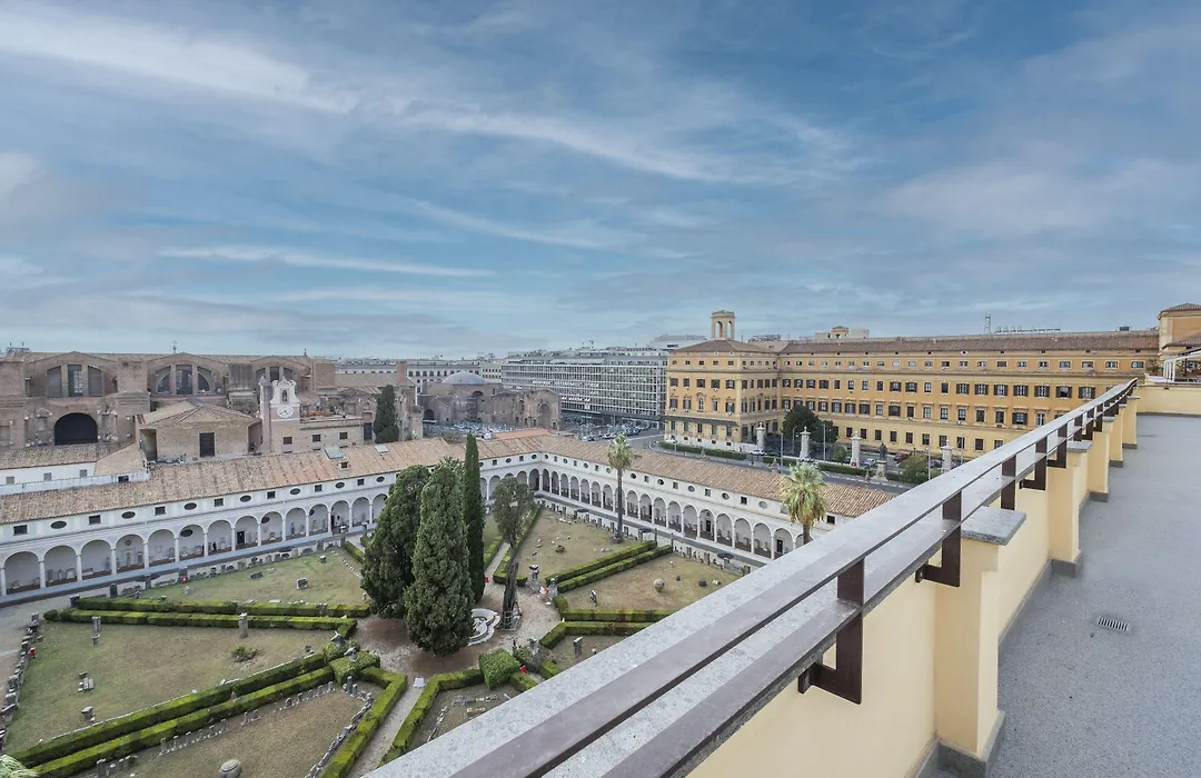 Camplus Hotel Roma Centro-1