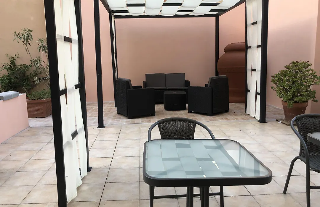 Shardan Guest House-1