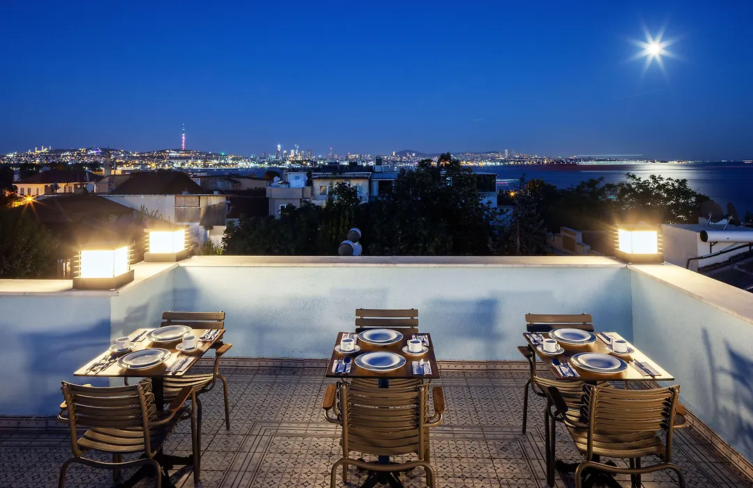 Home Quality Hotel-1