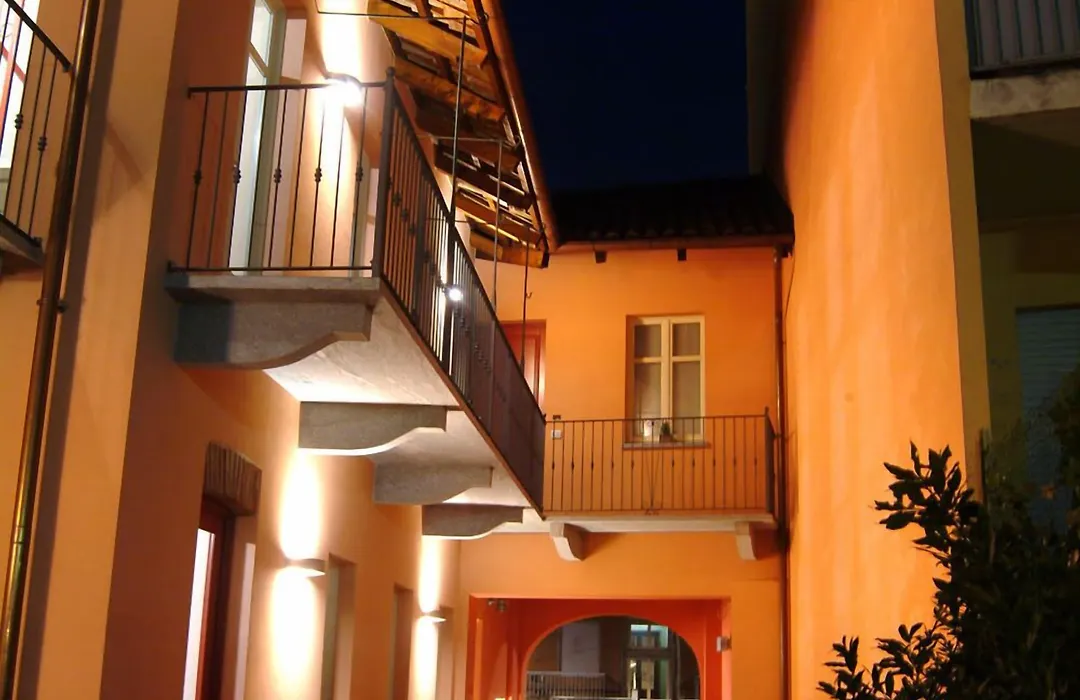 Cortiletto d'Alba camere con ristorante-1