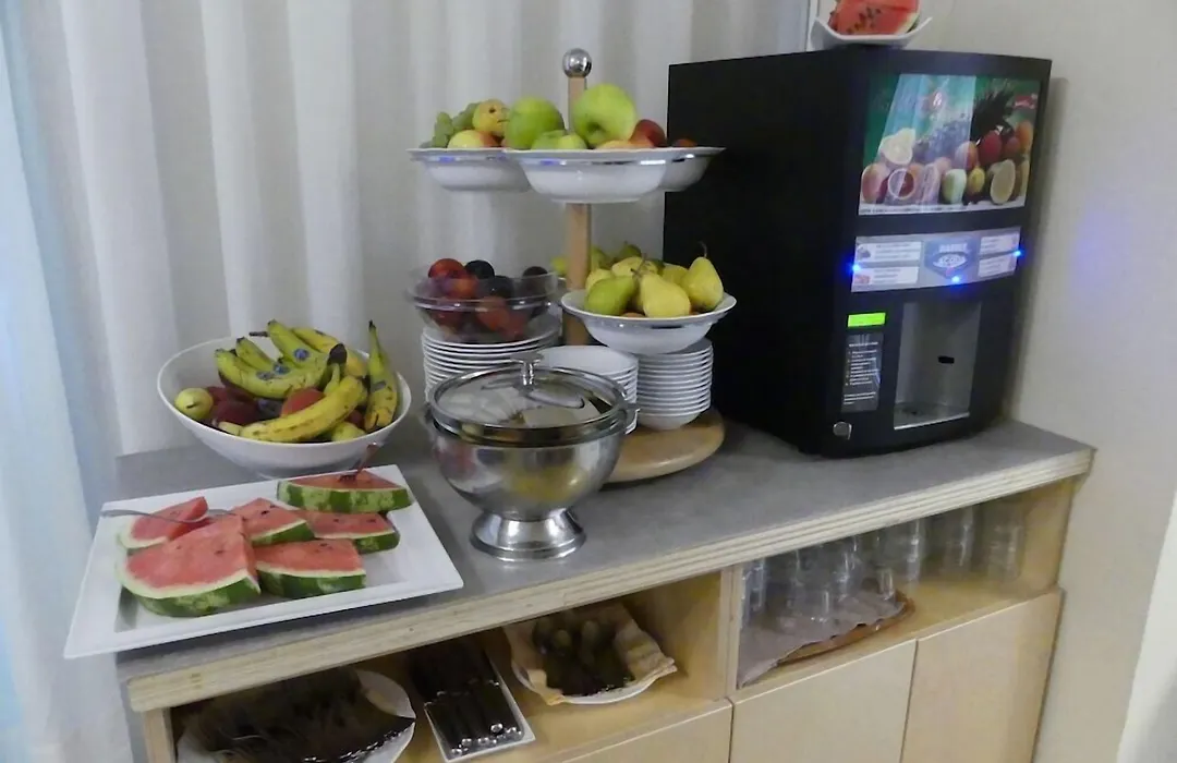 Hotel Madison-1