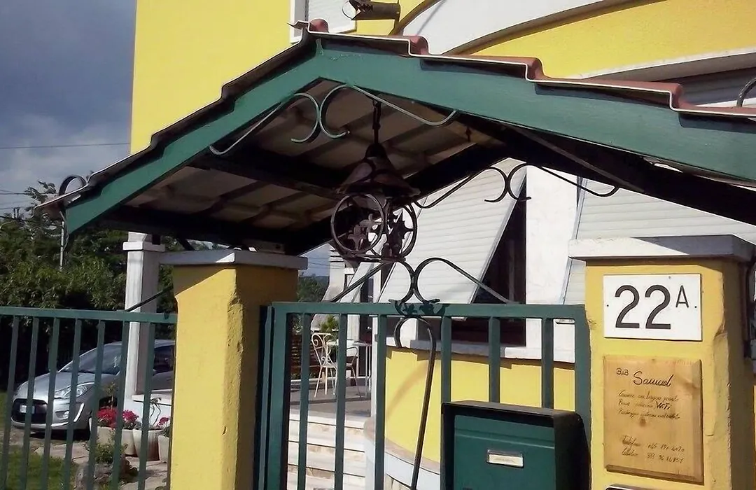 B&B Samuel-1