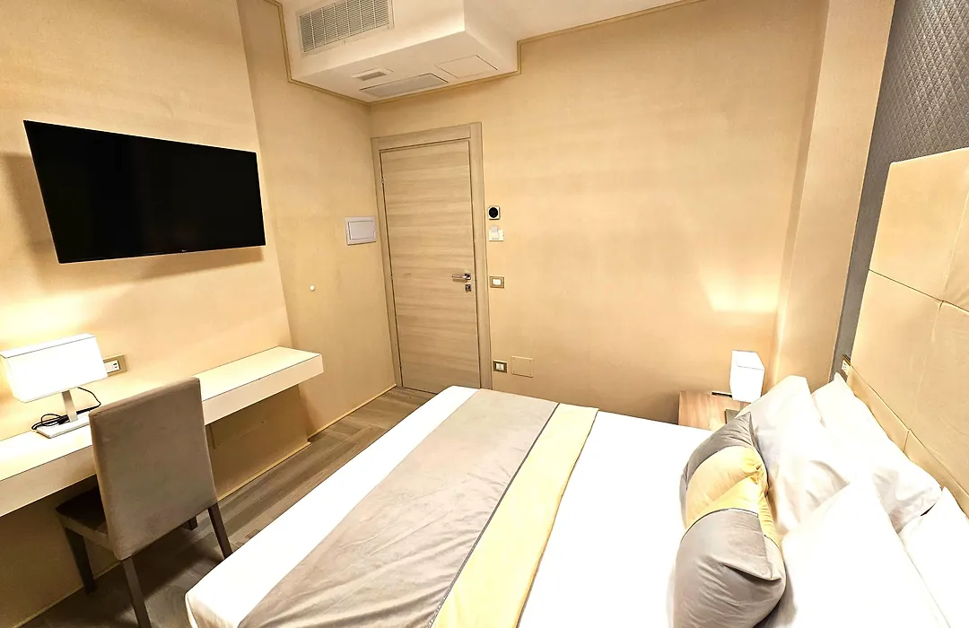 Astoria Supreme - Modern Boutique Suites-1