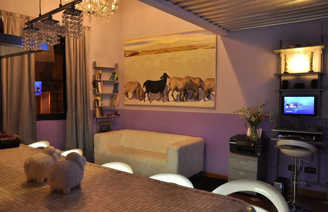 The Black Sheep B&B-1