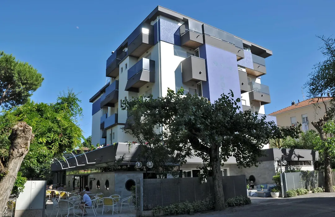 Hotel Carol-1