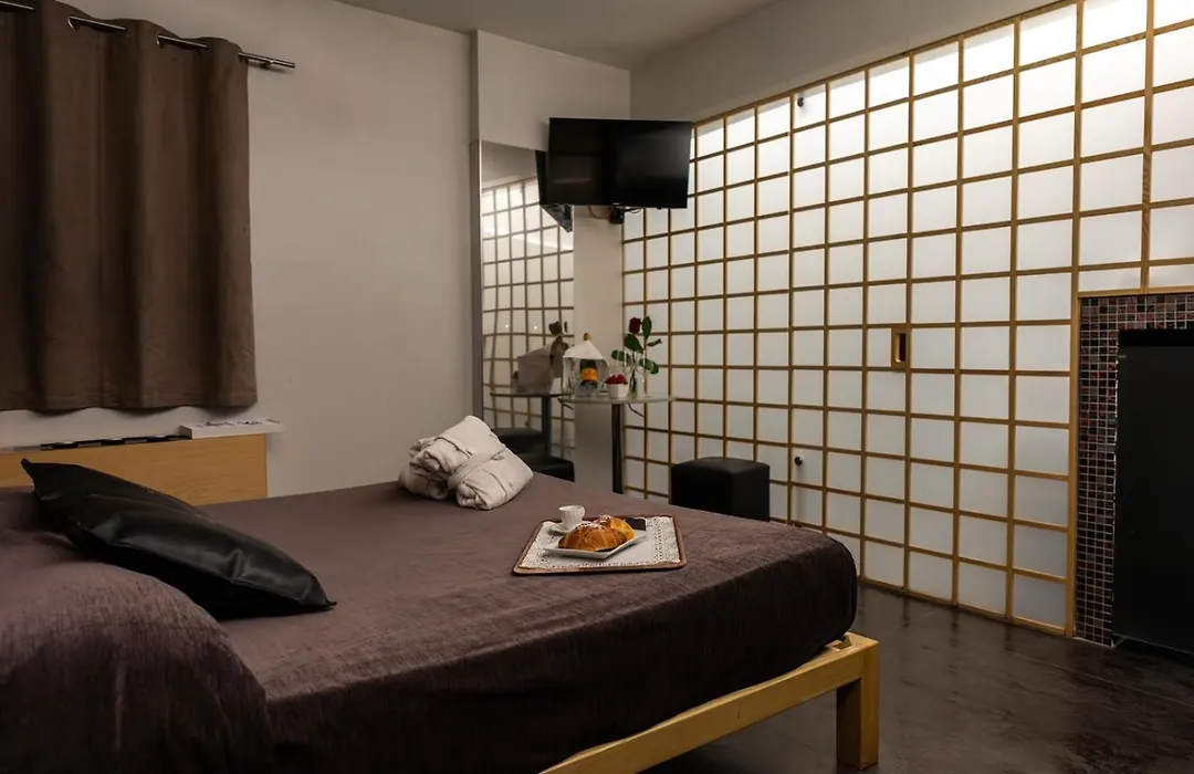 Hotel Tiro a Volo-1