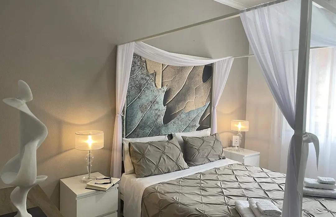 Al Politeama Rooms B&B-1