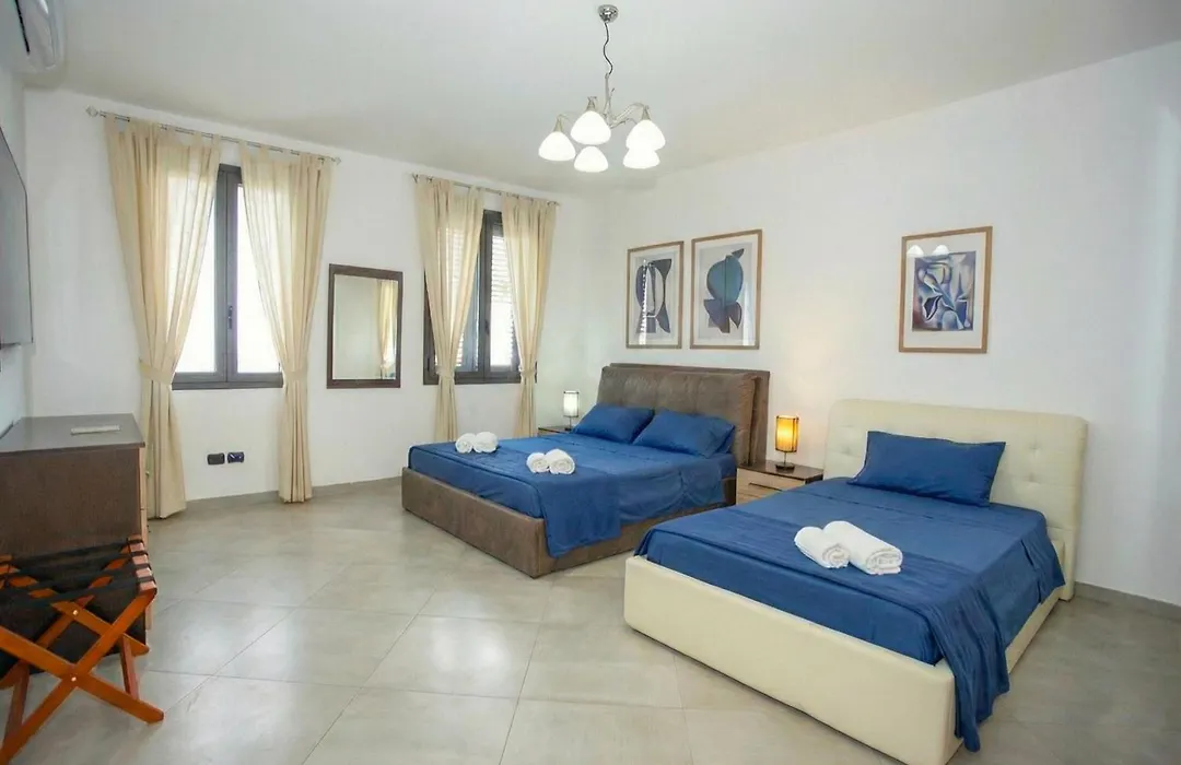 Machiavelli House-1