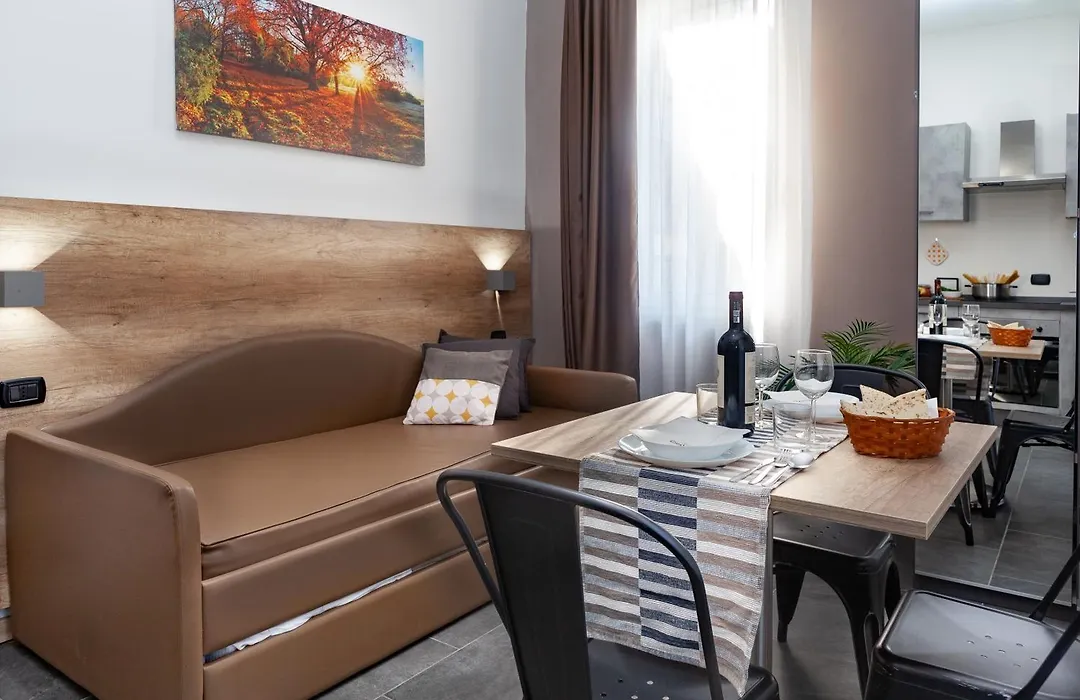 Hotel Apartments Crisvan-1