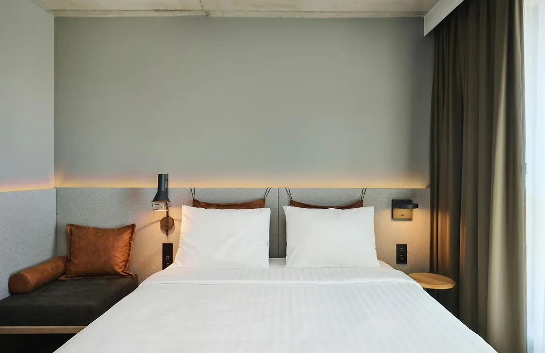 Moxy Warsaw City-1