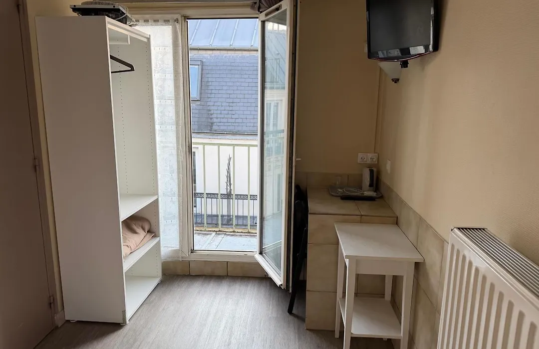 Hotel Jarry Confort-1