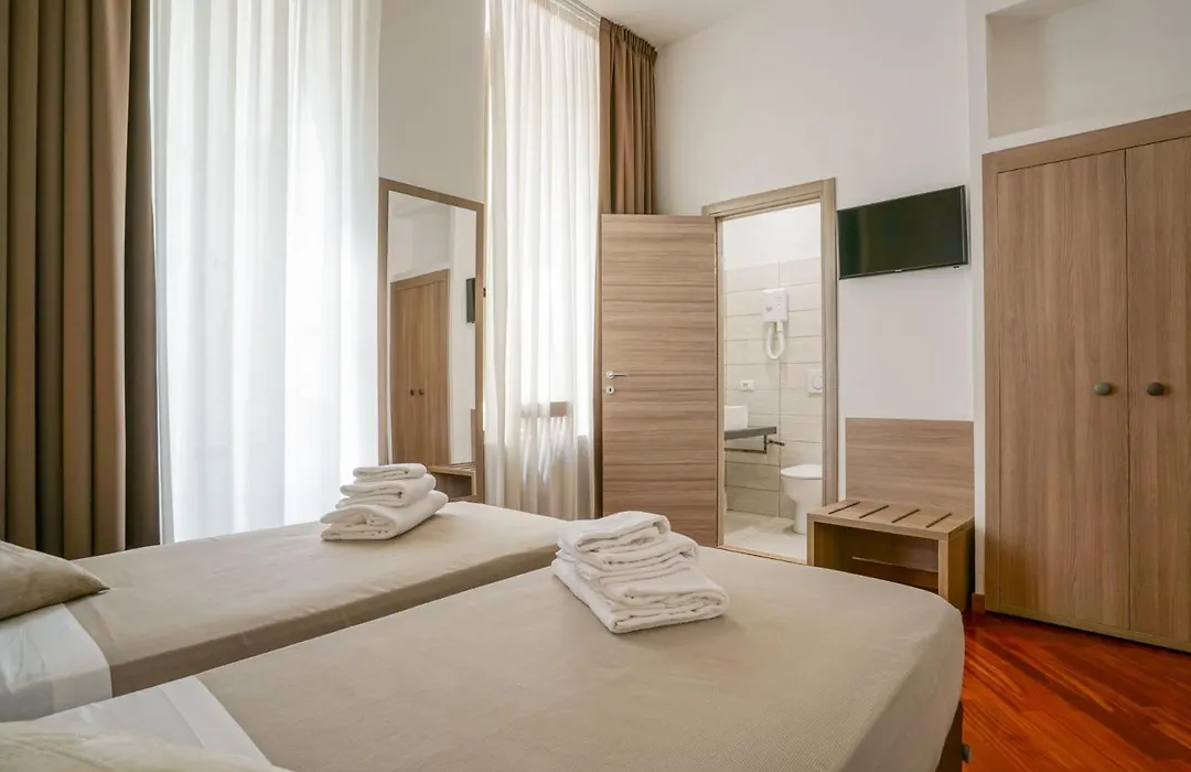 Hotel St. Moritz-1